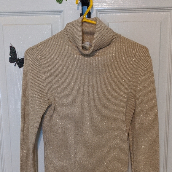 Worthington Sweaters - Worthington Shimmering Gold Turtleneck Sweater